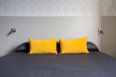 https://d3kq33r9tyqtji.cloudfront.net/4VEbMV-Z7HcZHyBwhqX-Ahabitacion-individual-superior-resa-colombiano-1024x683.jpeg