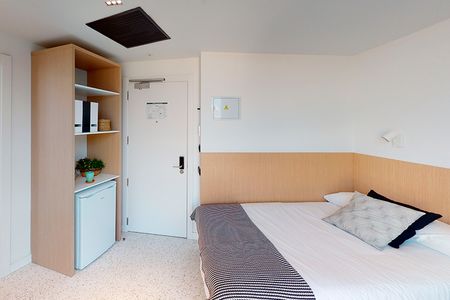 https://d3kq33r9tyqtji.cloudfront.net/ZMpRFVRmpyRc7wzvXcUs1resa-patacona-habitacion-individual-2.jpg